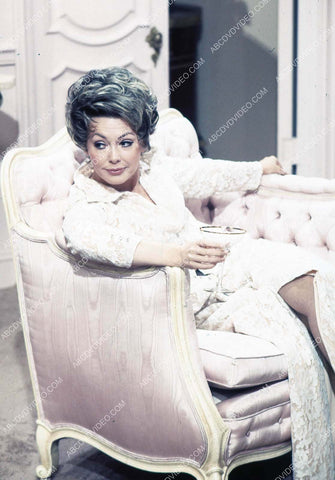 Barbara Rush enjoying a martini 35m-17292