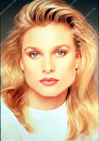 Nicolette Sheridan portrait TV Knots Landing 35m-17308