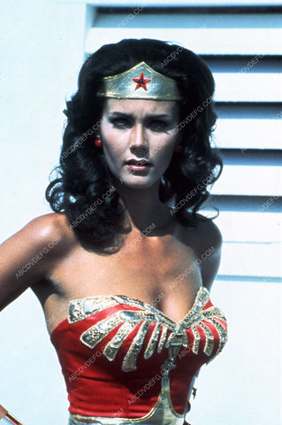 hot and sexy Lynda Carter TV Wonder Woman 35m-2016