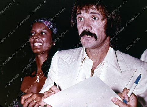 candid Susan Cuehlo Sonny Bono at some event 35m-2098