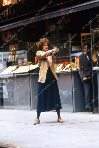 Melanie Griffith film Stranger Among Us 35m-2722