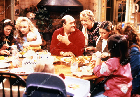 Bill Kirchenbauer Deborah Harmon Heather Langenkamp + cast TV Just the 10 of Us 35m-2901