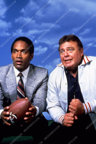 O.J. Simpson and cast members TV First and Ten 35m-2949