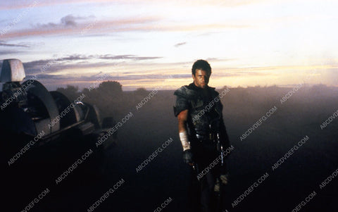 Mel Gibson classic sci-fi film The Road Warrior 35m-3169