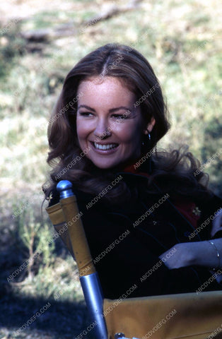 great candid Shelley Fabares sitting in her chair 35m-3948