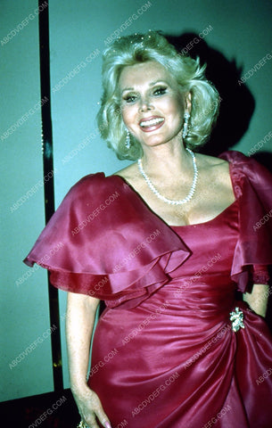 candid Zsa Zsa Gabor at some event 35m-4279