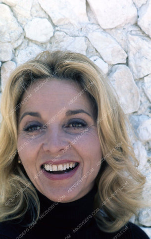 beautiful Beverly Garland portrait 35m-4323