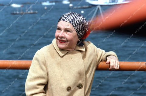 Ruth Gordon spends a day at the marina 35m-4543