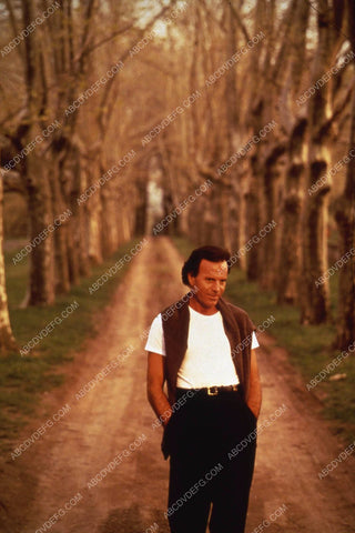 singer Julio Iglesias out in the woods photo shoot 35m-4676