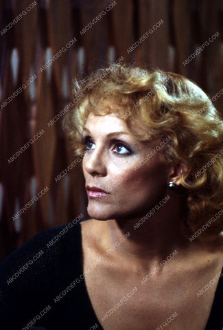 Valerie Harper unknown production 35m-4959
