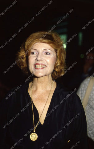candid Rita Hayworth out for the evening 35m-5066