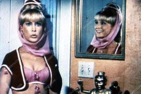 Barbara Eden in the mirror TV I Dream of Jeannie 35m-5638