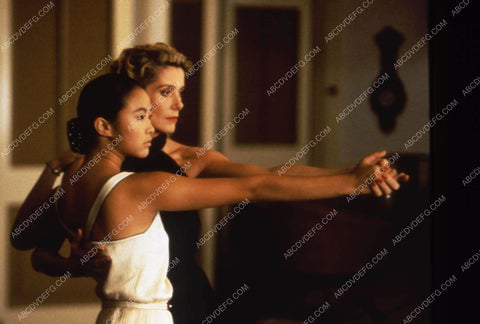 Catherine Deneuve Vincent Perez & cast film Indochine 35m-8141