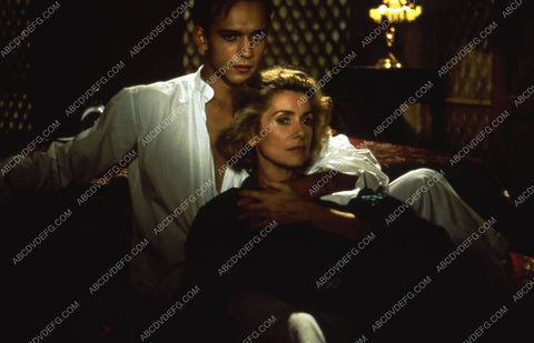 Catherine Deneuve Vincent Perez & cast film Indochine 35m-8142
