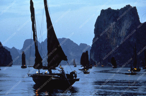 Catherine Deneuve Vincent Perez & cast film Indochine 35m-8143