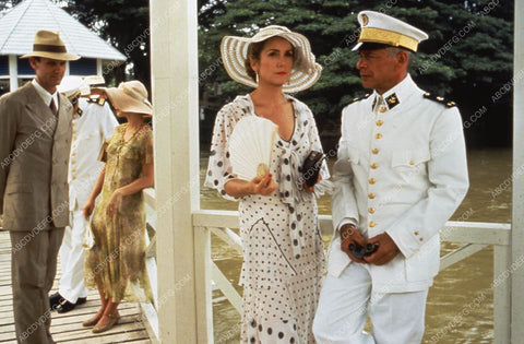 Catherine Deneuve Vincent Perez & cast film Indochine 35m-8144