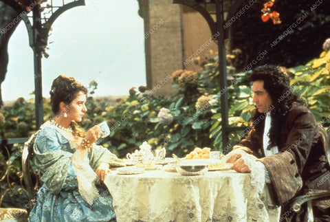 Timothy Dalton Valeria Golino & cast film The King's Whore 35m-8163