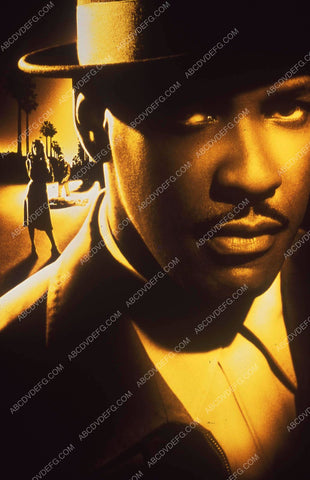 Denzel Washington film Devil in a Blue Dress 35m-8301