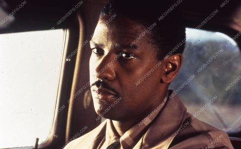 Denzel Washington film Devil in a Blue Dress 35m-8314