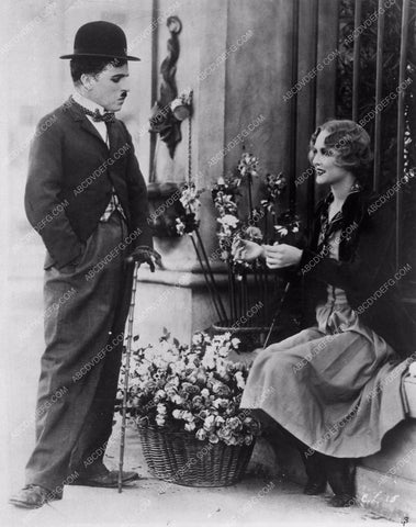 Charles Chaplin Virginia Cherrill classic film City Lights 3634-16
