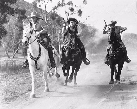 Bob Steele Tom Tyler Rufe Davis film Raiders of the Range 3655-25