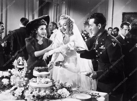 Carole Landis Martha Raye wedding cake film 4 Jills in a Jeep 3684-07