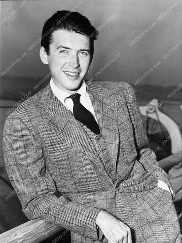 candid James Stewart by ship rail 3684-15