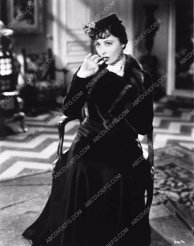 Luise Rainer film The Great Ziegfeld 3745-18
