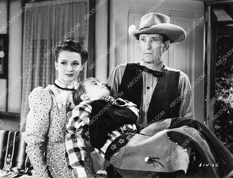 Carole Landis Charles Middleton film Cowboys from Texas 3770-02