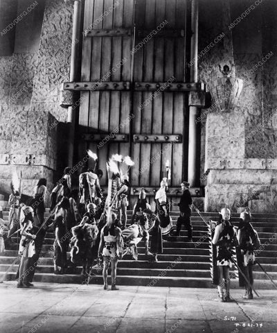 set and cast cool shot original classic silent film Intolerance 3790-18