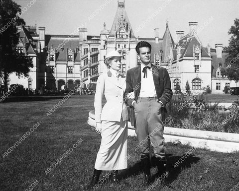 Grace Kelly Louis Jourdan film The Swan 3797-35