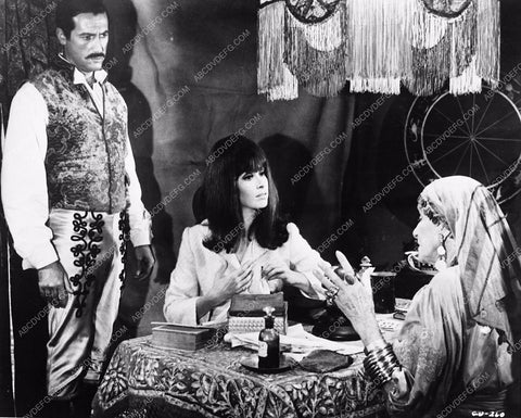 Stefanie Powers Ah A Doubtful Future My Dear The Girl From Uncle 3988-36