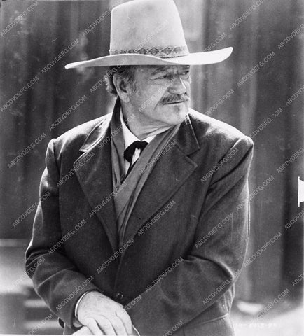 John Wayne on horseback western film The Shootist 3990-03