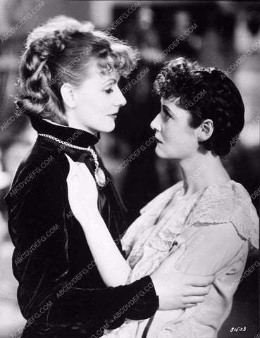 Greta Garbo Maureen O'Sullivan film Anna Karenina 4063-16