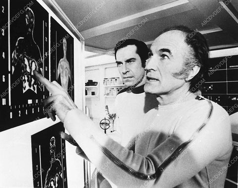 Barry Morse Martin Landau TV Space 1999 4103-17