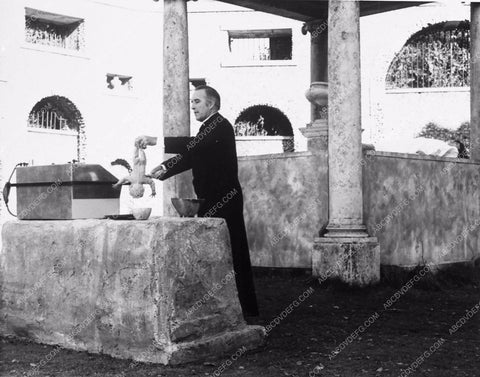 Christopher Lee Hammer Horror To The Devil a Daughter 4197-08