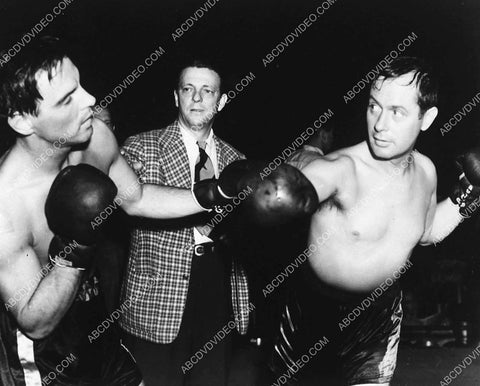 Robert Montgomery in boxing action film Here Comes Mr Jordan 4301-13