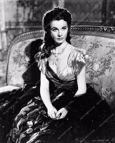 Vivien Leigh beautiful as Lady Hamilton That Hamilton Woman 4437-17