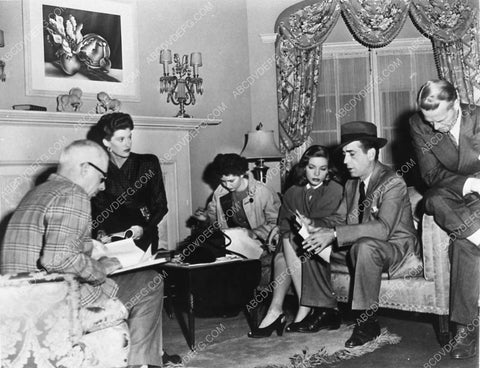 Humphrey Bogart Lauren Bacall on set reading script film The Big Sleep 4469-35