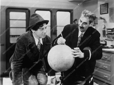 Groucho Chico Marx comedy film Monkey Business 4529-16