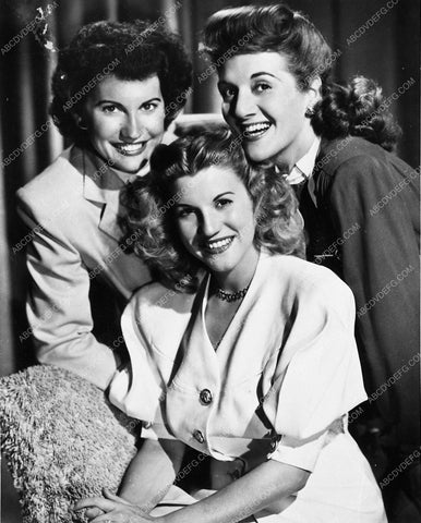 Andrew Sisters portrait 4590-31