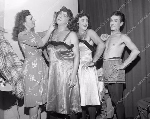 1948 Hollywood Comedy Club Men in Drag comedy revue 45bx01-19