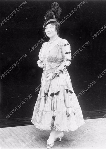 Polish born stage actress Anna Held 45bx01-28