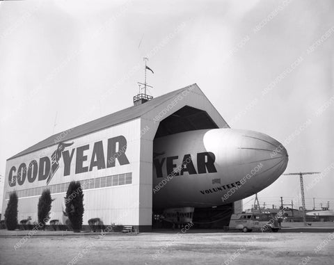 historic Long Beach Goodyear Blimp Hangar, cockpit, ground crew 45bx02-92