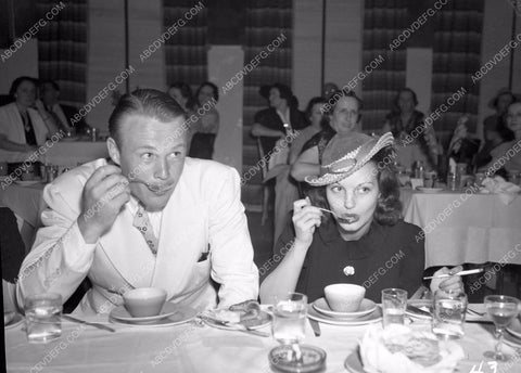 Wayne Morris Rochelle Hudson dining out on the town 45bx05-10