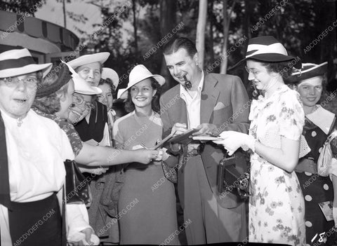 Ken Murray Rochelle Hudson candid at Hollywood party 45bx05-30