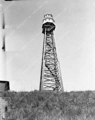 news photo U.S. Forestry ? Observation Tower 45bx06-038