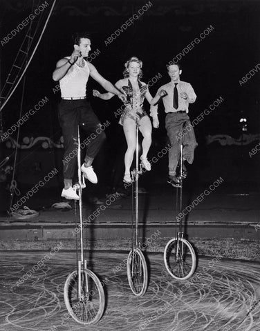 circus unicycle riders The Three Skyrettos 45bx06-074