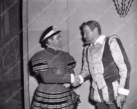 Herbert Marshall behind the scenes film The Virgin Queen 45bx06-246