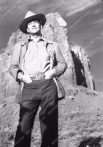 John Wayne Monument Valley portrait 45bx06-319